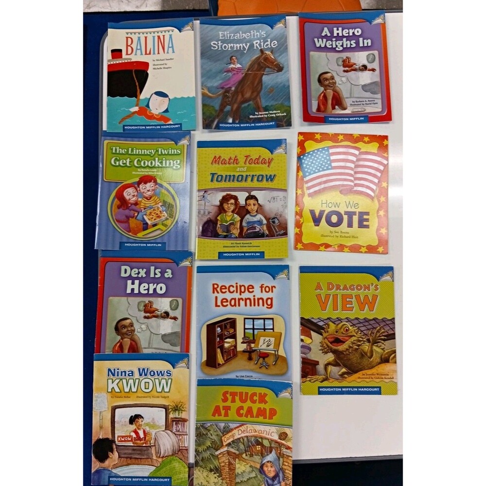 Houghton Mifflin Harcourt Developing Leveled Books Lot 11 Ages 4-8 Bundle Illust